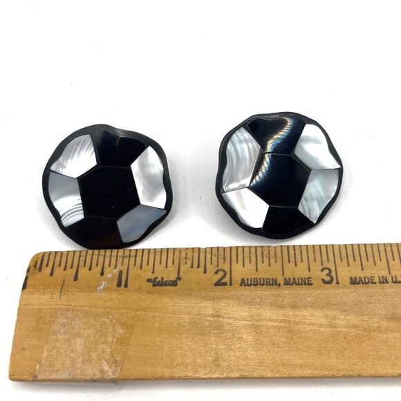 Black & Silver Faceted Round Post Earrings A172 - Picture 3 of 3